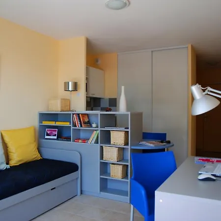 Grand Bleu Vacances - L'oliveraie - Montpellier Sud Hotel apartamentowy *